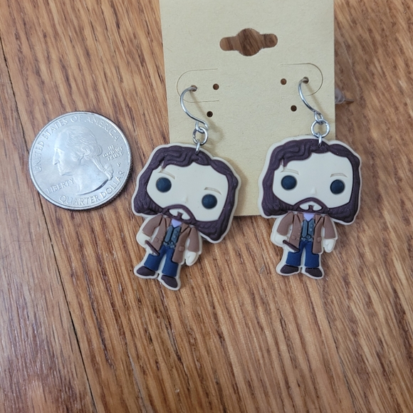 New Sirius Black Harry Potter Dangle Earrings - Picture 5 of 5